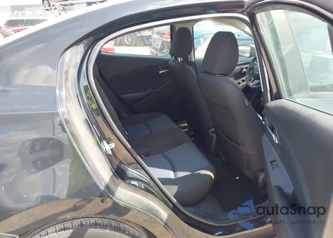 2018 Toyota Yaris Ia z USA, uszkodzony, nr VIN 3MYDLBYV0JY313028